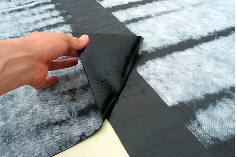 瓦屋面防水和保温的做法,屋面防水层一般怎么做