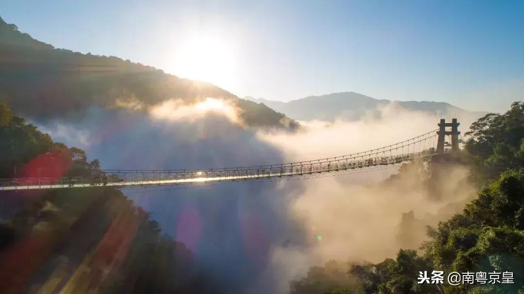 冬日之初，到清远古龙峡云天玻霸来，然腾云驾雾似神仙，美哉美哉