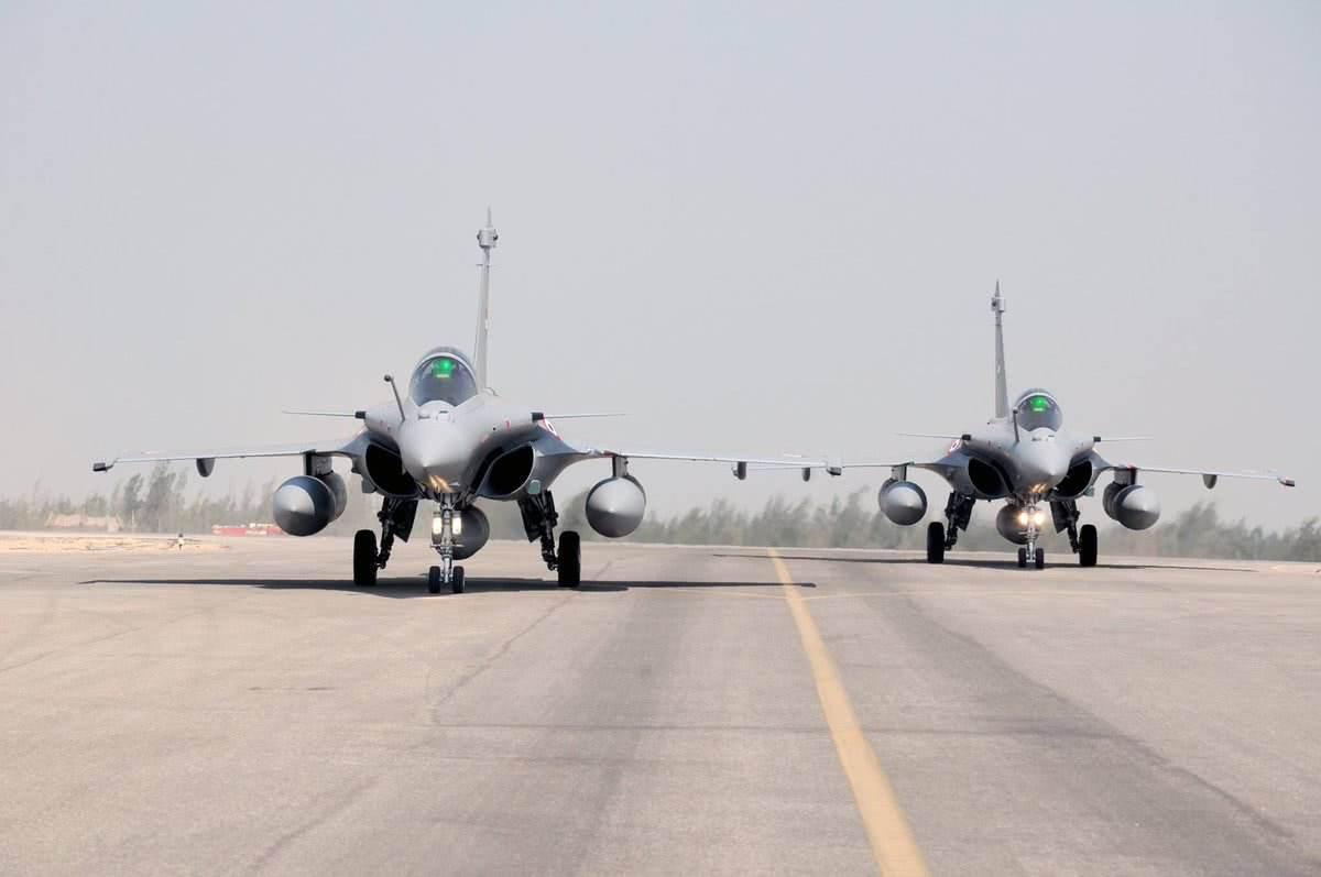 欧洲三雄之台风战斗机,阵风战机欧洲三雄