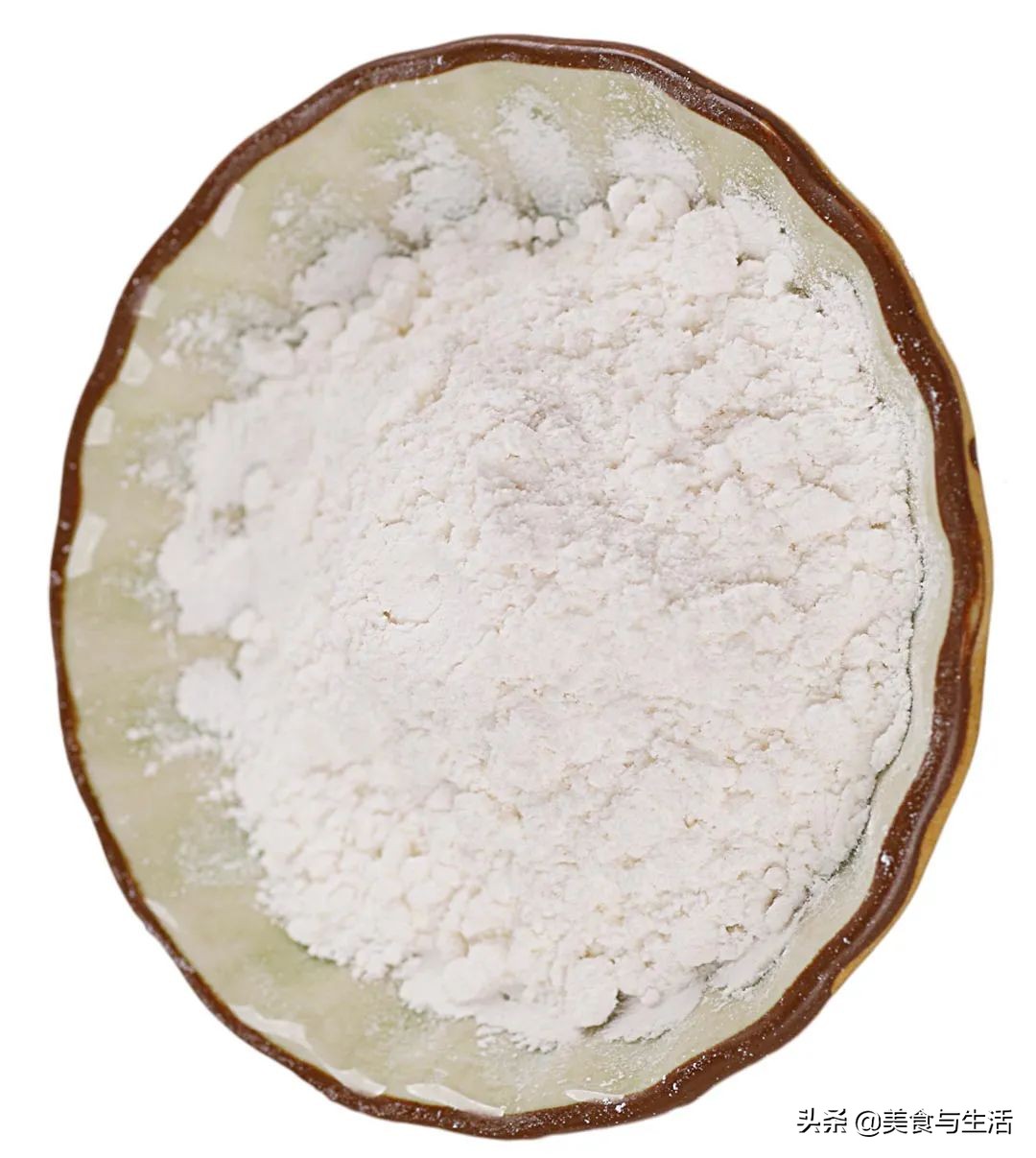 做面食的面粉是什么样的,面粉做面食常识大全