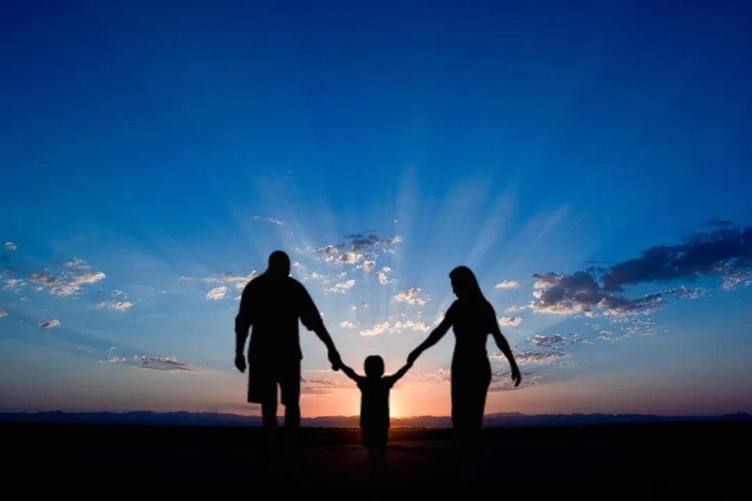 要毁掉孩子只需一个手机,毁掉孩子只需给他手机