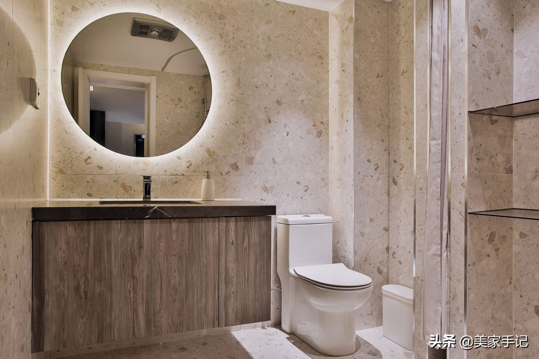 北京一对夫妻花2年装修20万,一对北京夫妻12年极简生活