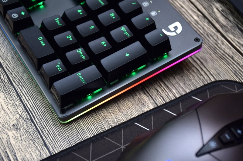 《胜利的曙光》,富勒破晓之神换键盘几个键失灵了