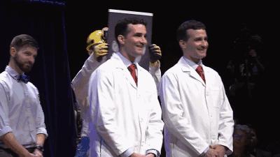 坐过山车抖落肾结石,坐过山车排出肾结石