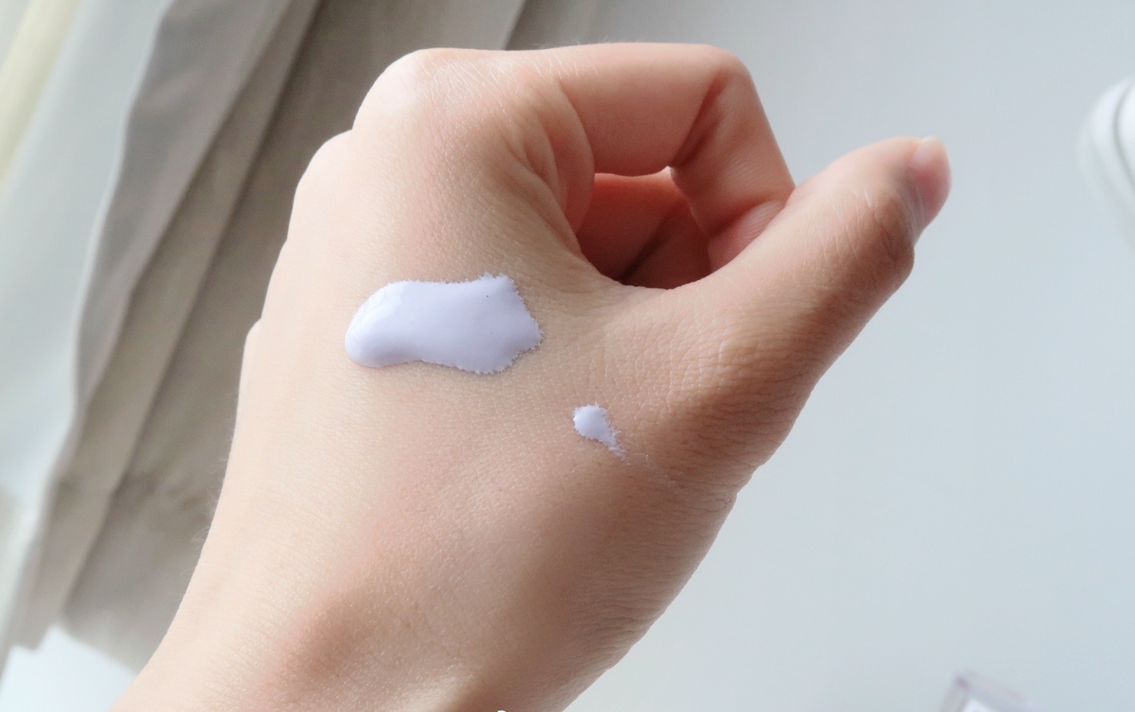 一款遮瑕力刚刚好的隔离霜,韩妆中最火的四款隔离推荐必入手