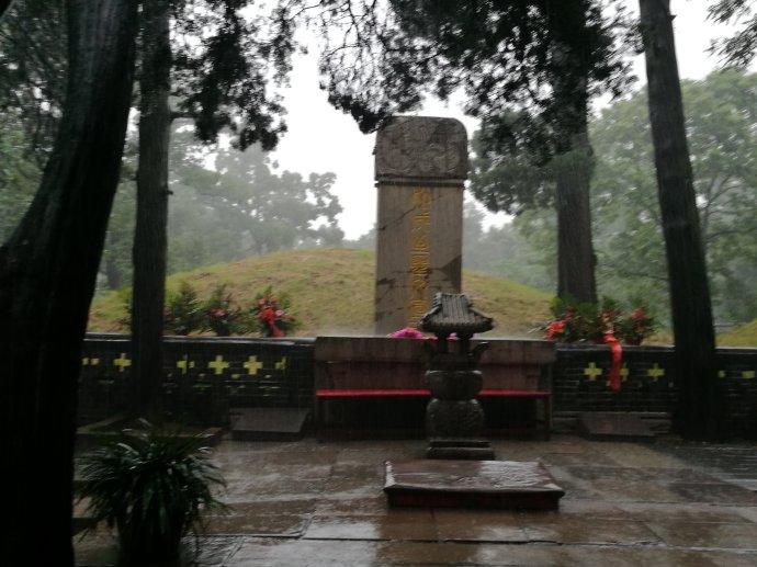 孔林是最大的氏族墓地吗,孔林各个时代的墓葬