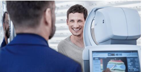 亨得利专业眼镜,亨得利眼镜店配半框眼镜多少钱