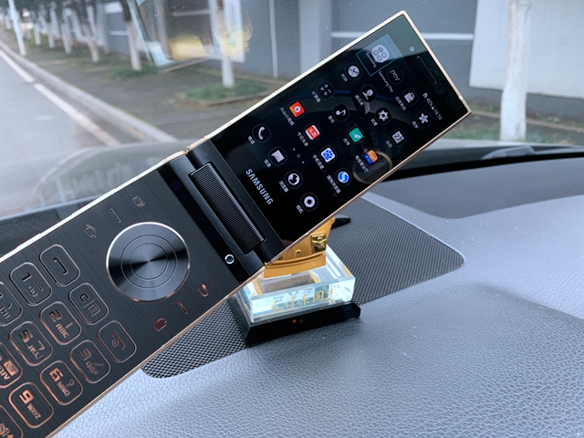 三星w2018高定版拆机视频,三星w2018高定版什么处理器