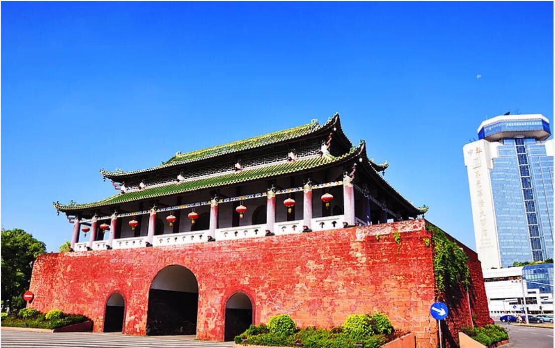 东莞华侨大酒店振华路店,东莞华侨大酒店旧址