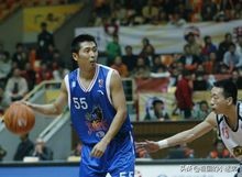 胡雪峰为什么打篮板王,胡雪峰打野球多厉害