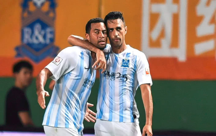 富力斯帅揭开中国足球的遮羞布！国字号战绩不佳“情有可原”！