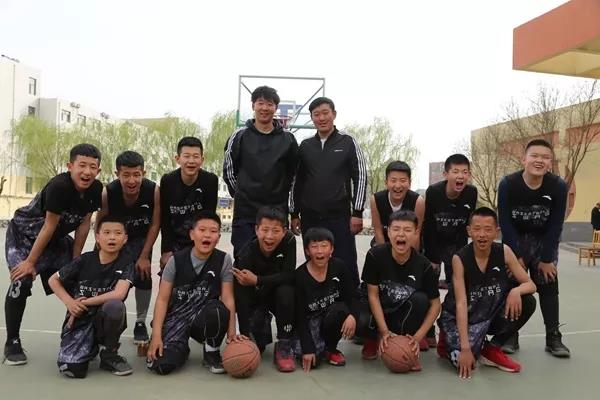 包钢实验二小篮球队,包头市实验二小篮球队