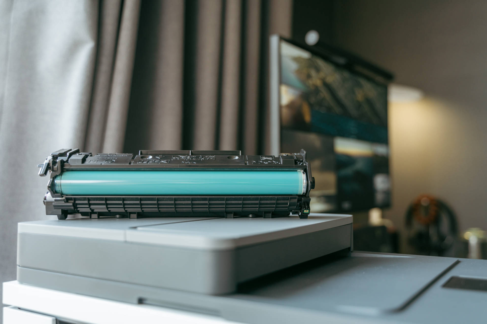 有了它再也不用去给打印店做贡献了,一部老年机的钱,全家都能用