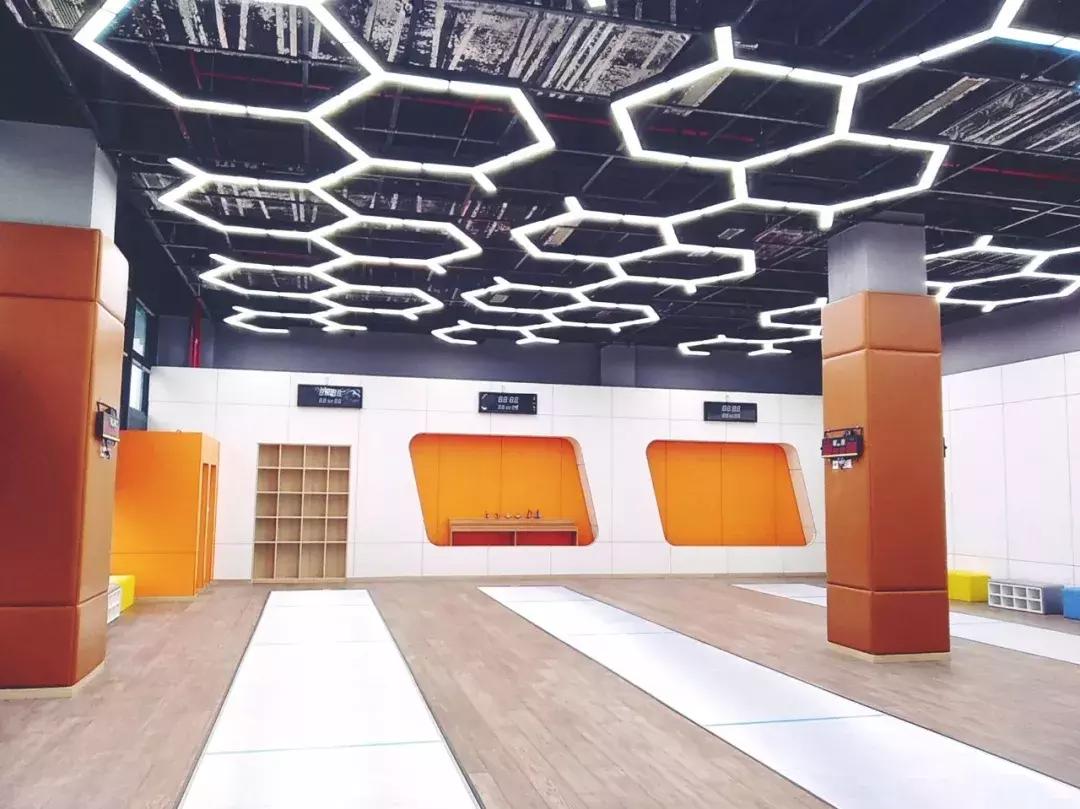 宁波健身中心游泳馆,宁波富力广场游泳健身中心