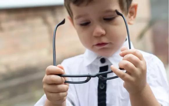 孩子远视眼怎么治疗啊,孩子远视怎么治疗