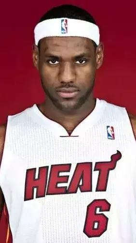 激光近视手术切了什么,激光近视手术的切口是怎么愈合的