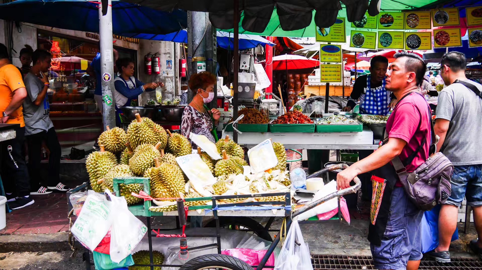 泰国免签入境需要看酒店信息,泰国签证必须提供全程酒店入住单