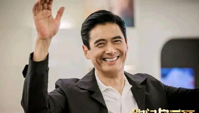 周润发20岁到67岁,周润发的年轻照片