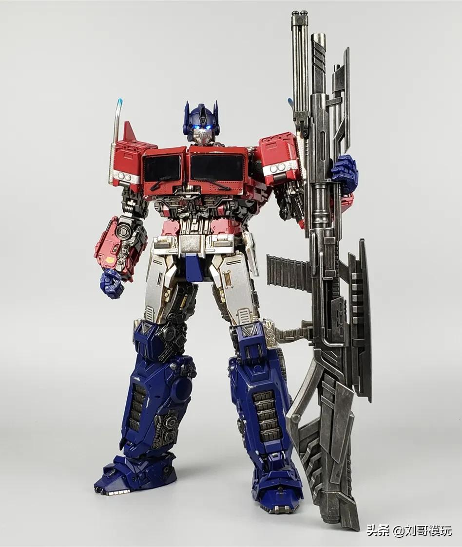 tw外传擎天柱多大,变形金刚tw外传擎天柱评测