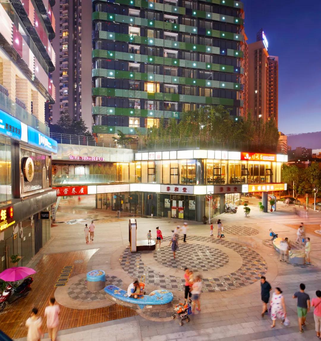 der视频专访丨对话维思平陈凌：行走城市的实践者