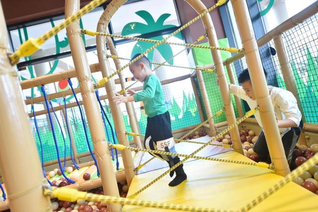 趣撒欢亲子乐园,成都佛罗伦萨小镇奇幻森林