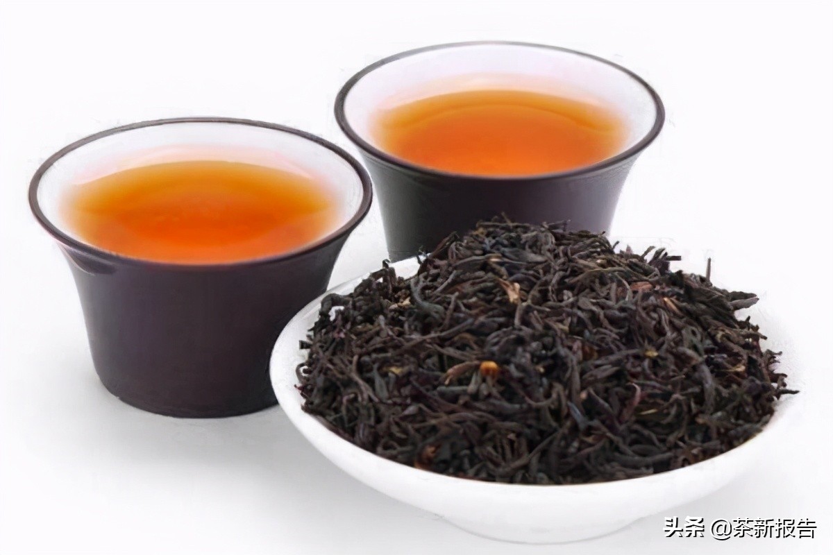 吹牛茶,茶桌上吹牛