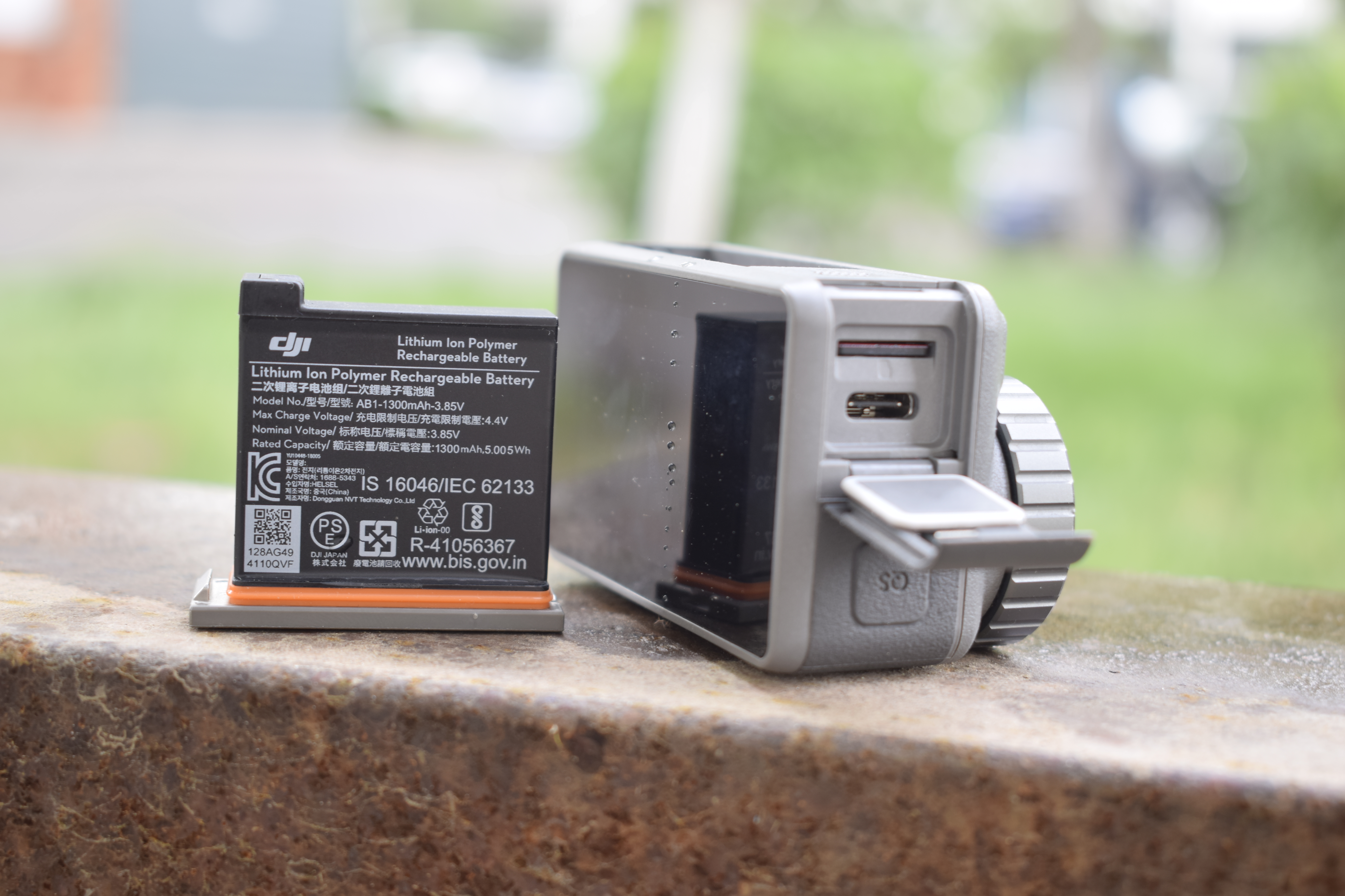 大疆OSMOACTION评测:性价比出众的Vlog新宠,对标GoPro毫不遮掩