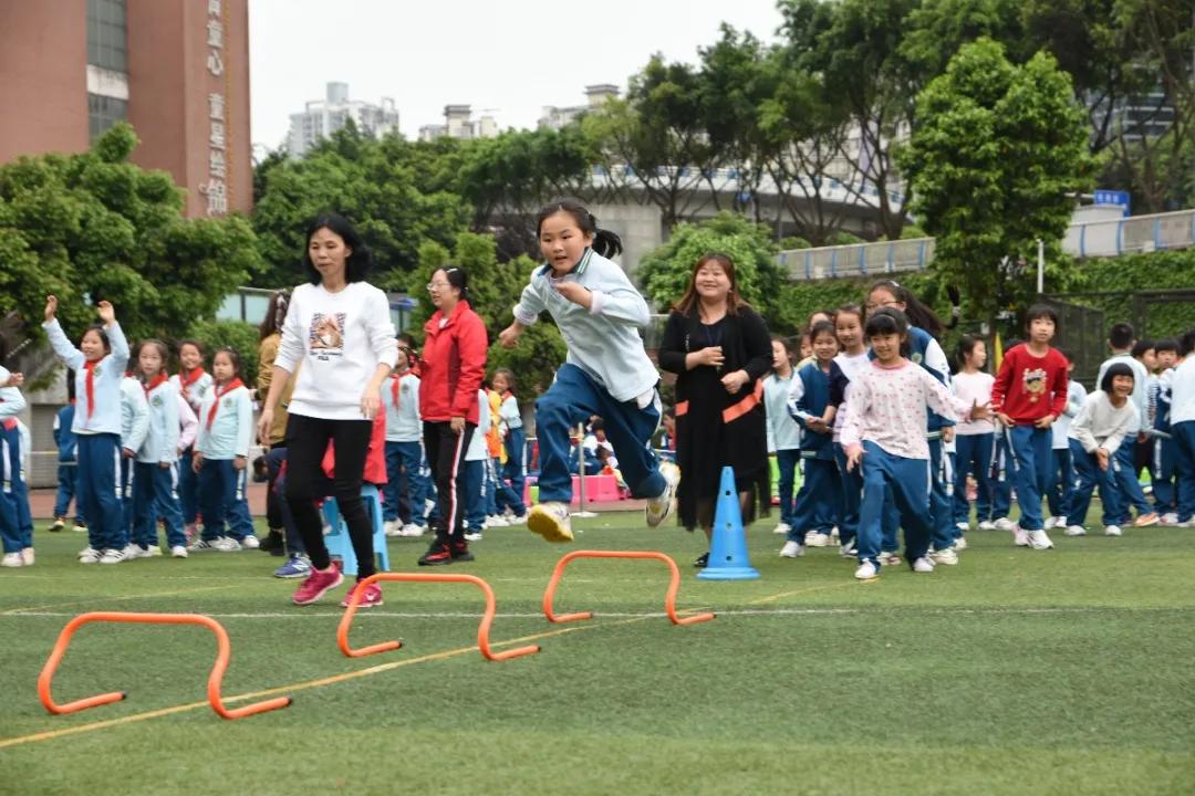 强健体魄展青春风采,锦绣小学活力操