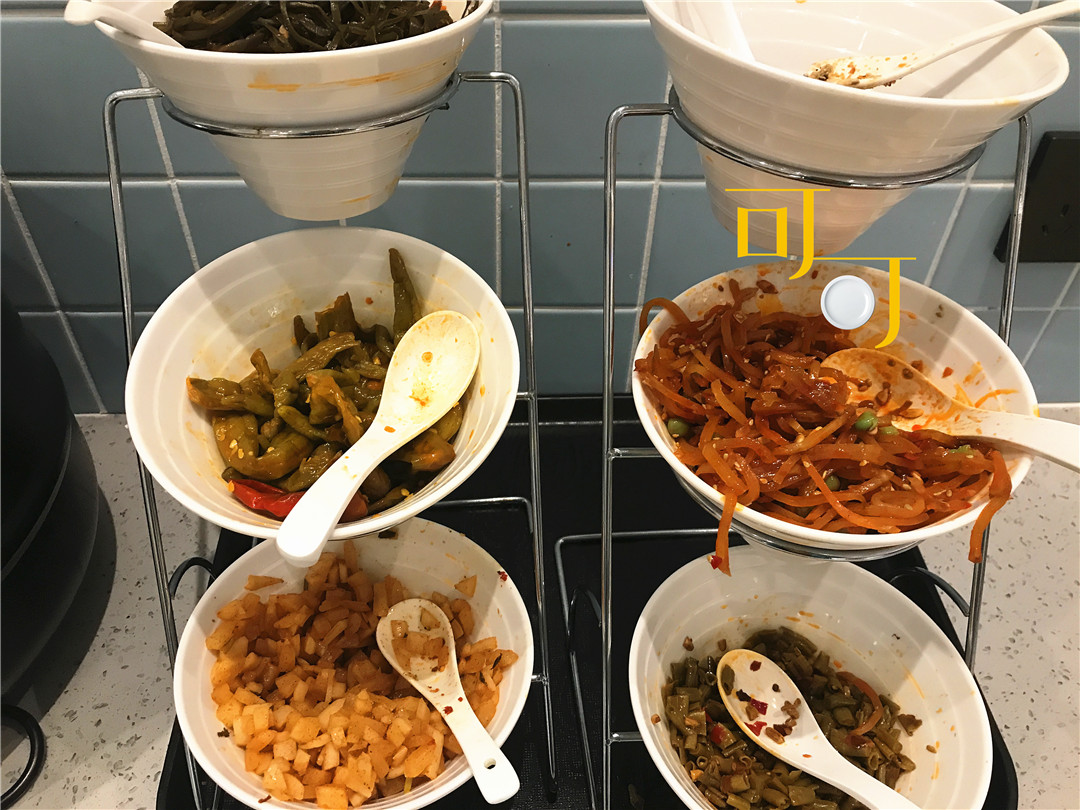 温州瑞安入住的酒店，早餐最好吃的是两碗面，错过玉海楼下次再去