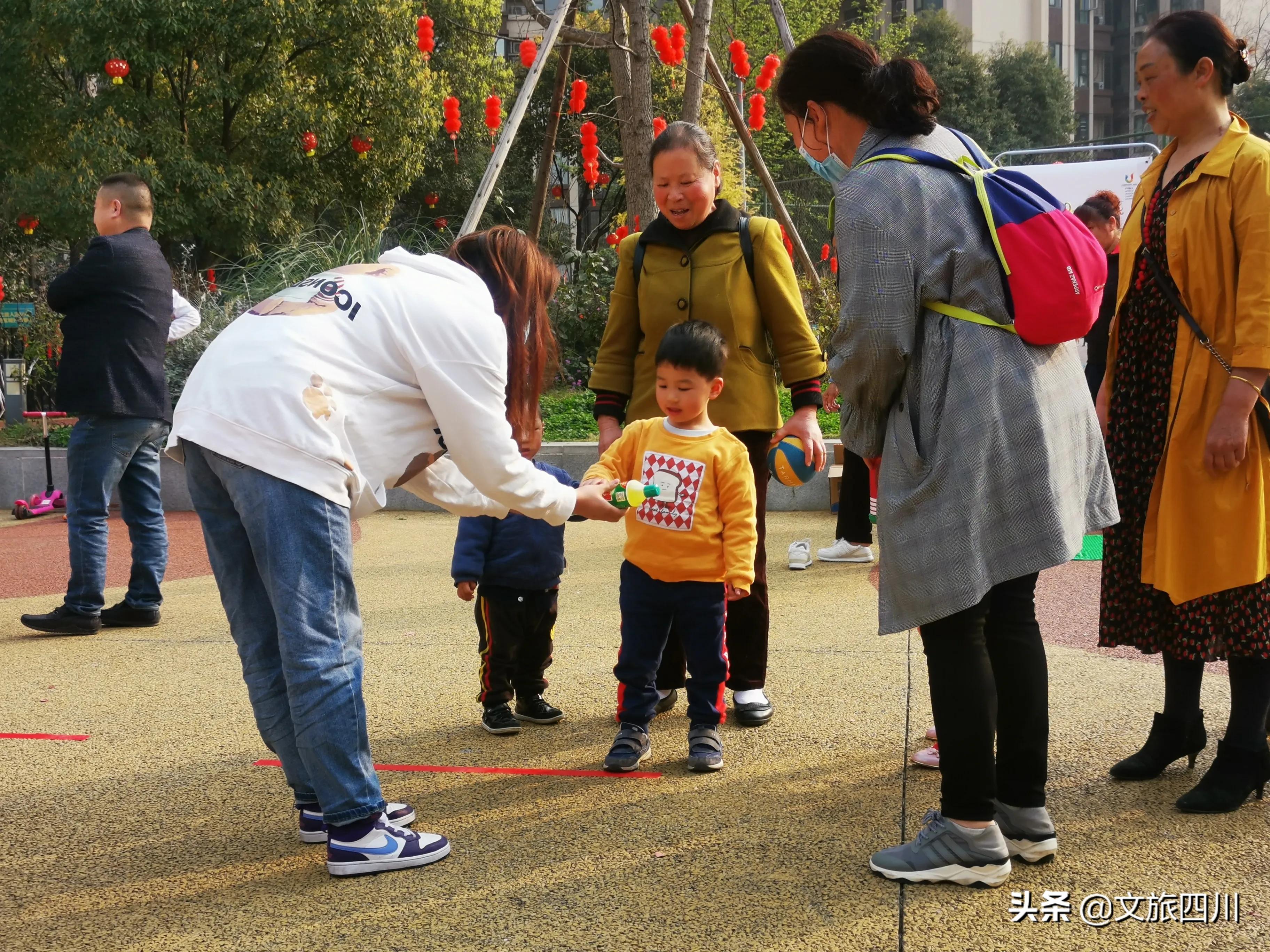 成华区过年活动,迎新春送春联文化进社区活动