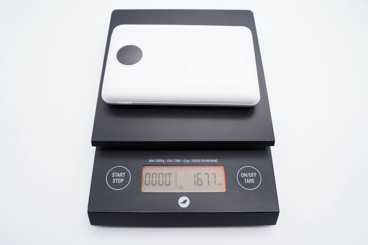 昂达充电宝三线合一快充,支持iphone20w快充充电宝