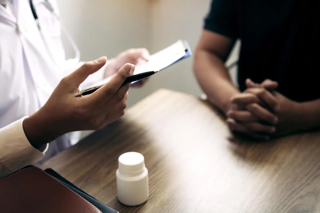 抑郁症的8个表现你知道几个,真正的抑郁症是如何表现