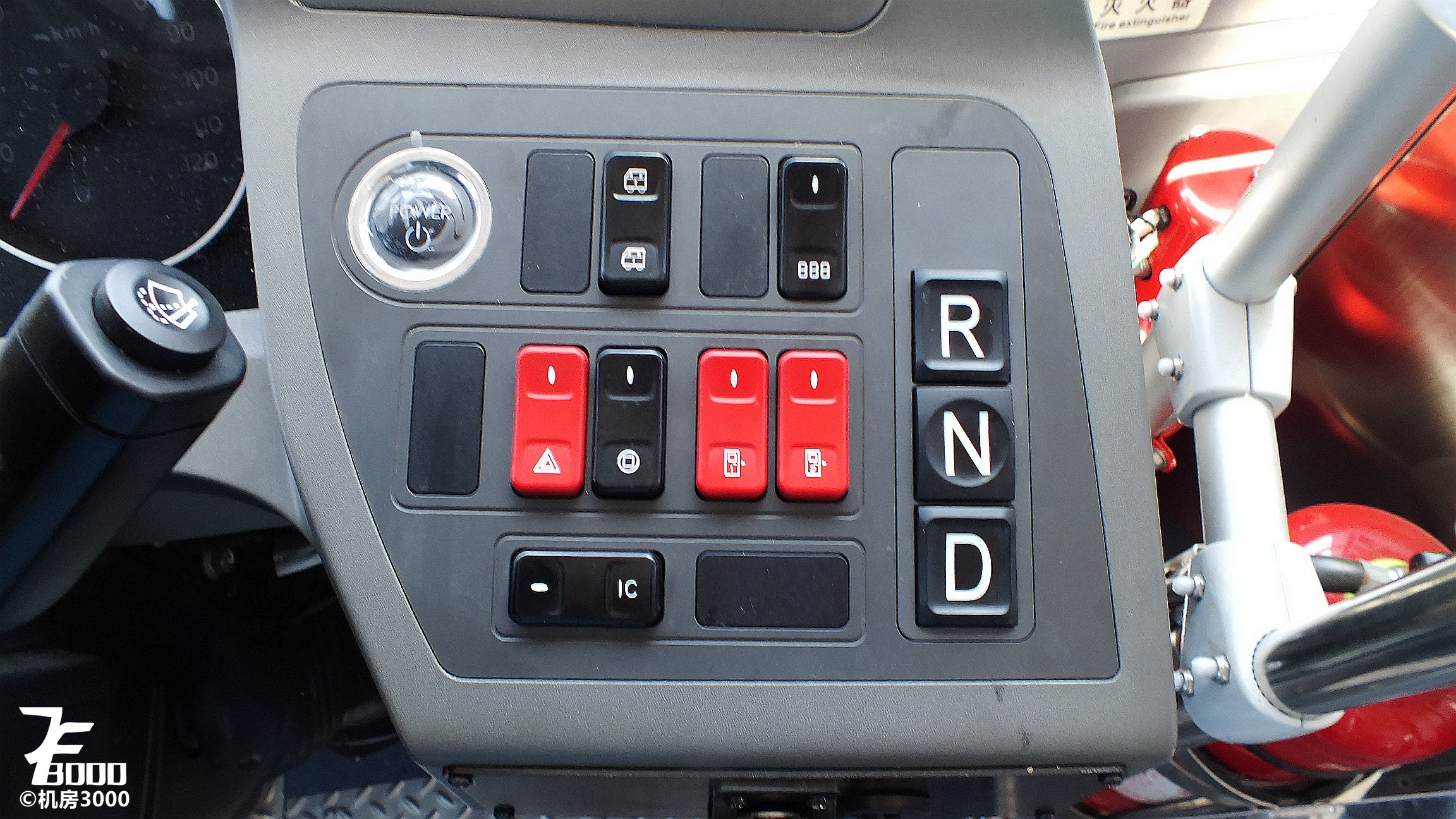 机房的渣评0西宁公交比亚迪BYD6100LEGV3