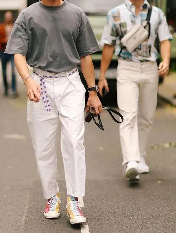 男人这辈子必穿的裤子,最经典的卡其裤是哪款