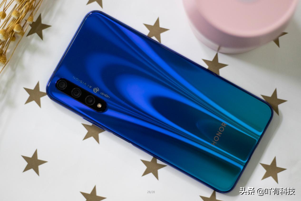 荣耀20s光影之美,荣耀20s发布晚上自拍也要美美的