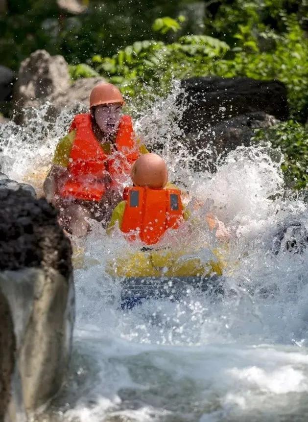 闲坐凉亭、徒步森林、畅快橡皮艇，快来苍溪纳凉避暑~