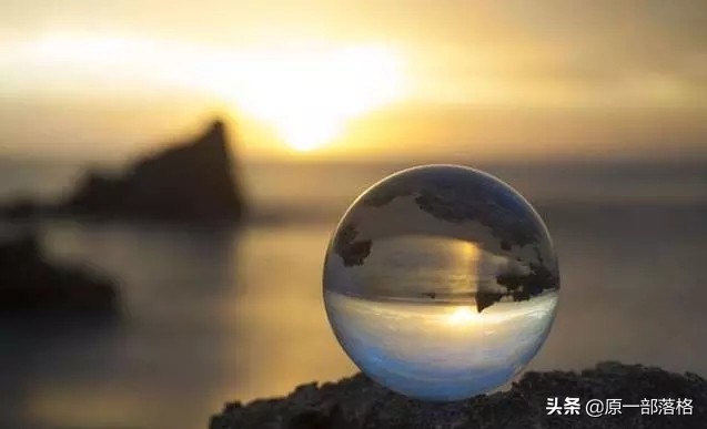 心理测试你第一眼看到是什么石头,心理测试4个花瓶你选哪一个