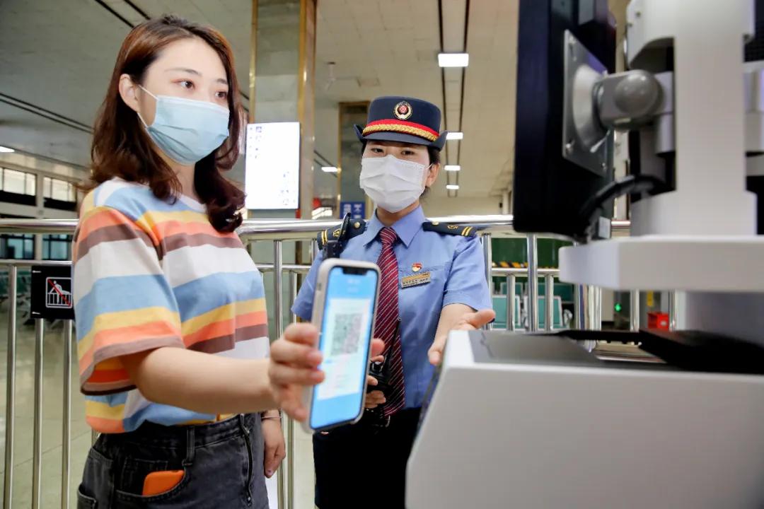 郑州站可使用电子客票吗,42个车站实行电子客票