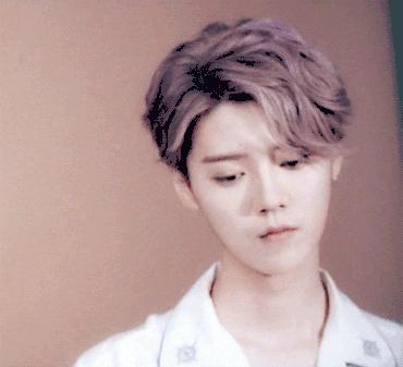 鹿晗帅气制服,鹿晗贵气照片