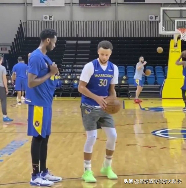 玩儿呢？勇士将库里下放到发展联盟，3小时后召回，预计3天后复出