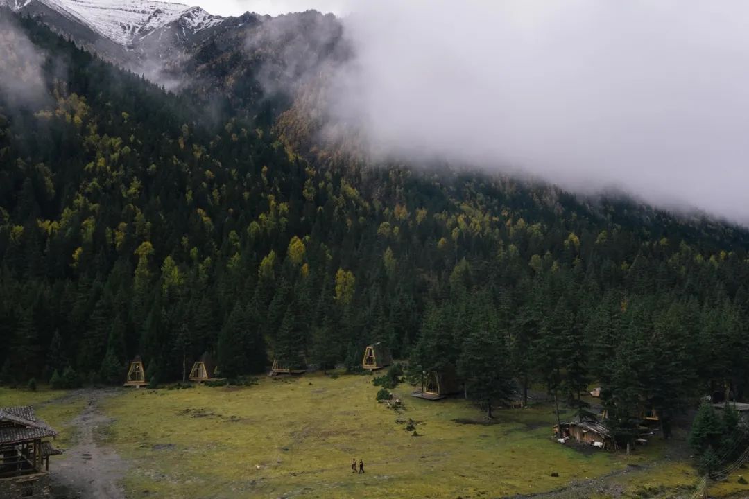 高端民宿一年营业成本600万,年赚百万的旅游民宿