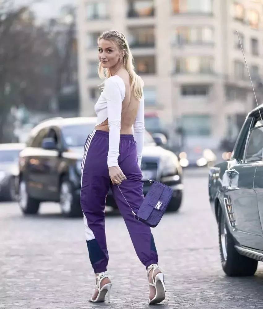 明星街拍包包香奈儿经典款,盘点街头出镜率最高的10款包包