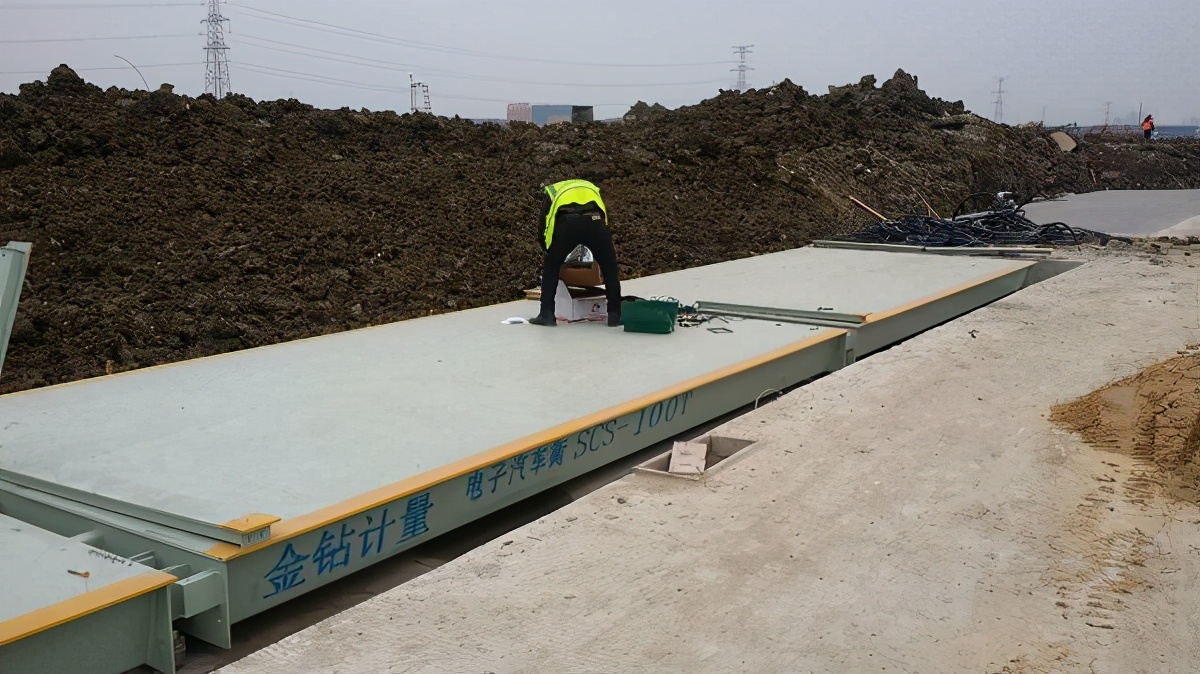 各种吨位*磅地**价格