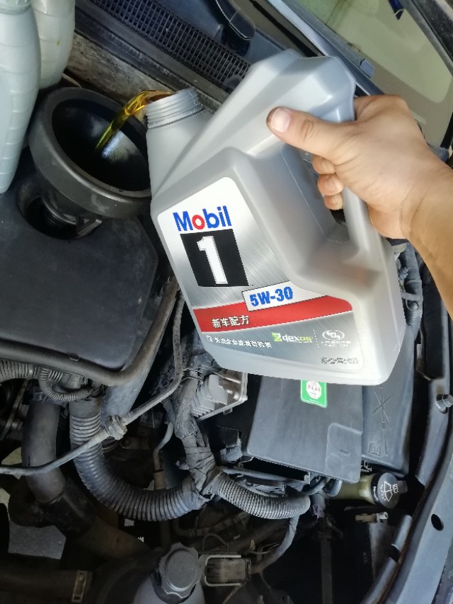 聊一聊别克君威,上一代别克君越