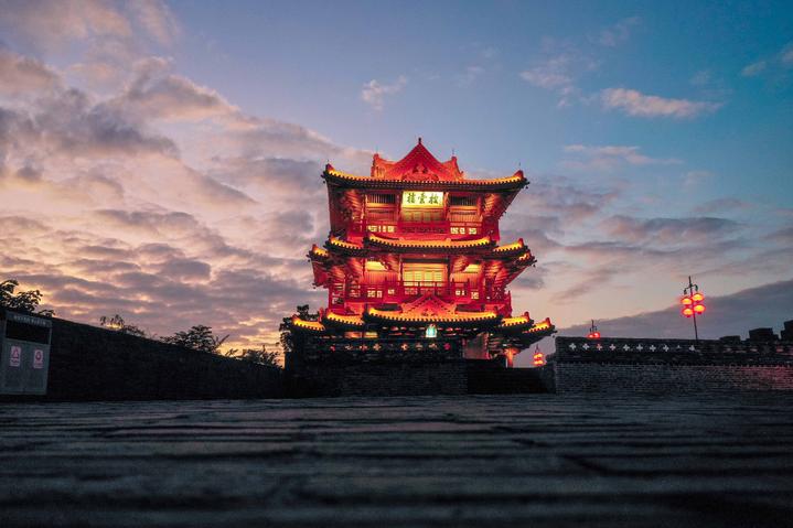 星湖冬日燃情，比落羽杉还要红的是什么？#我和湿地有个约会#