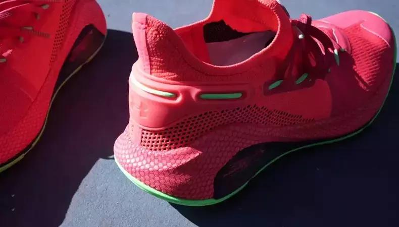 安德玛curry篮球鞋mvp,安德玛curry4与curry8对比