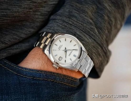 为什么型男们都喜欢戴腕表？