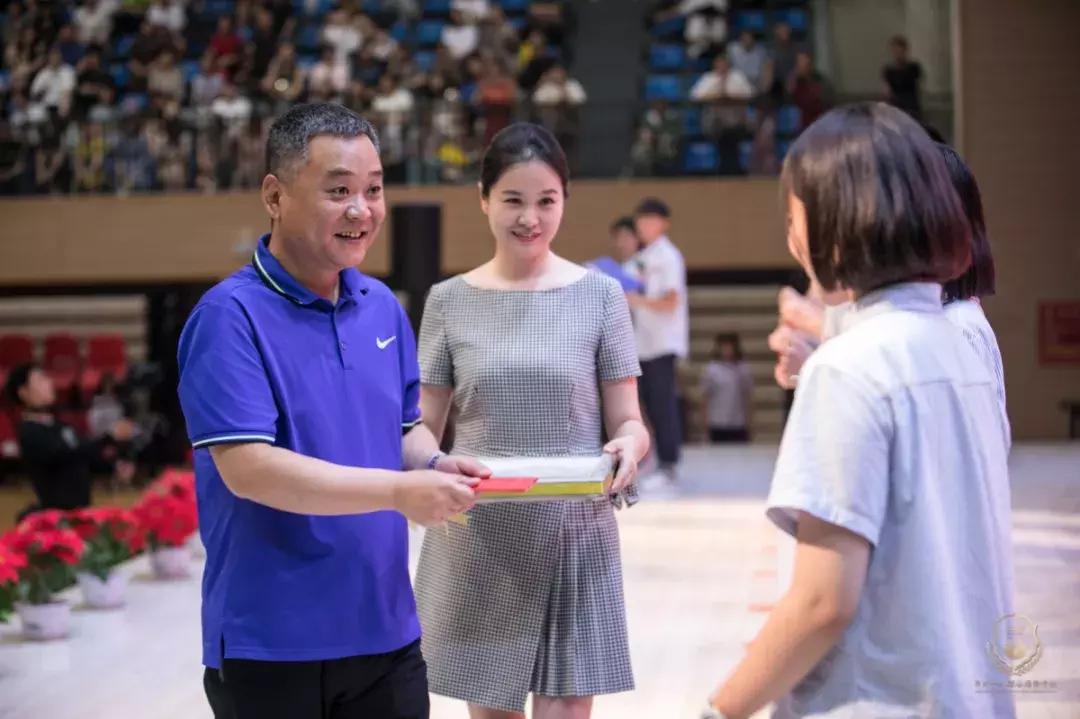 郑州一八联合国际学校2019届,郑州一八联合国际学校毕业典礼