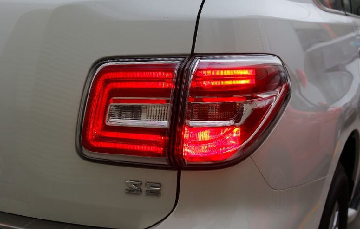 途乐y624.0穿越无人区改装,途乐y61双门版越野改装