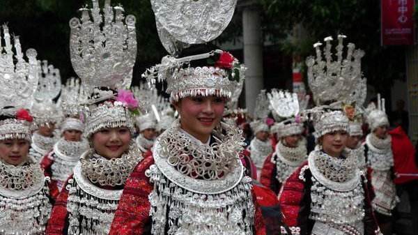 足银泰银藏银苗银哪个最好,藏银泰银苗银925银有什么区别